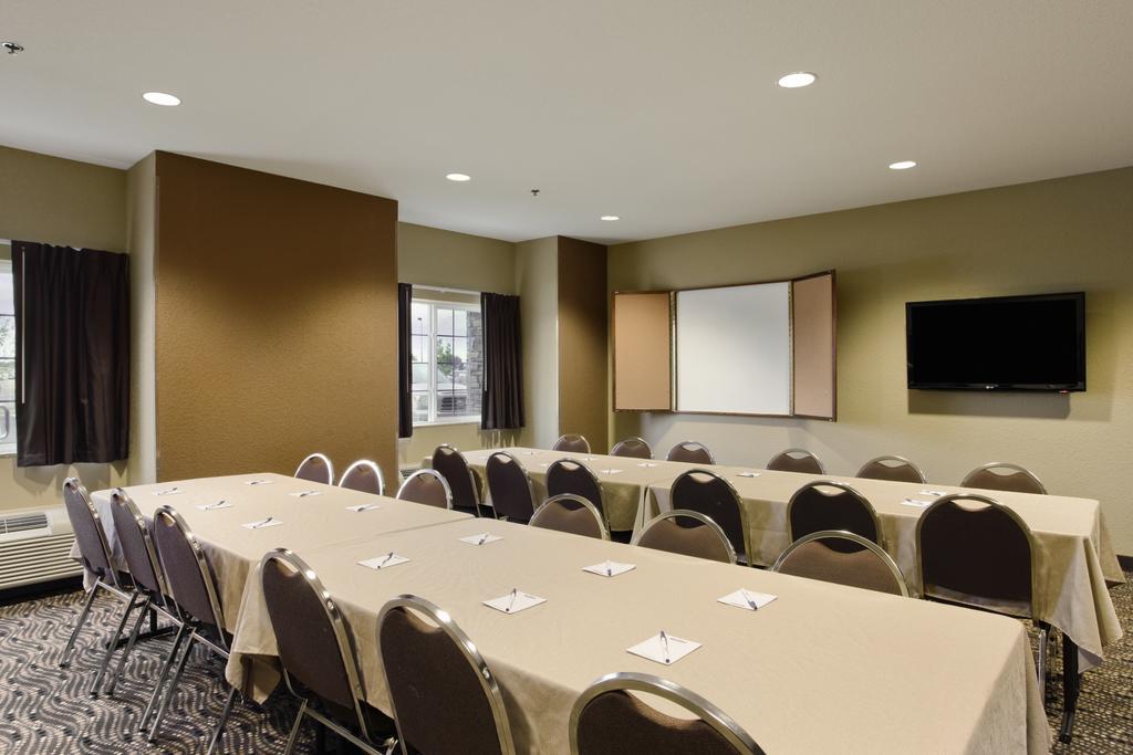 Microtel Inn & Suites By Wyndham Williston Exteriör bild