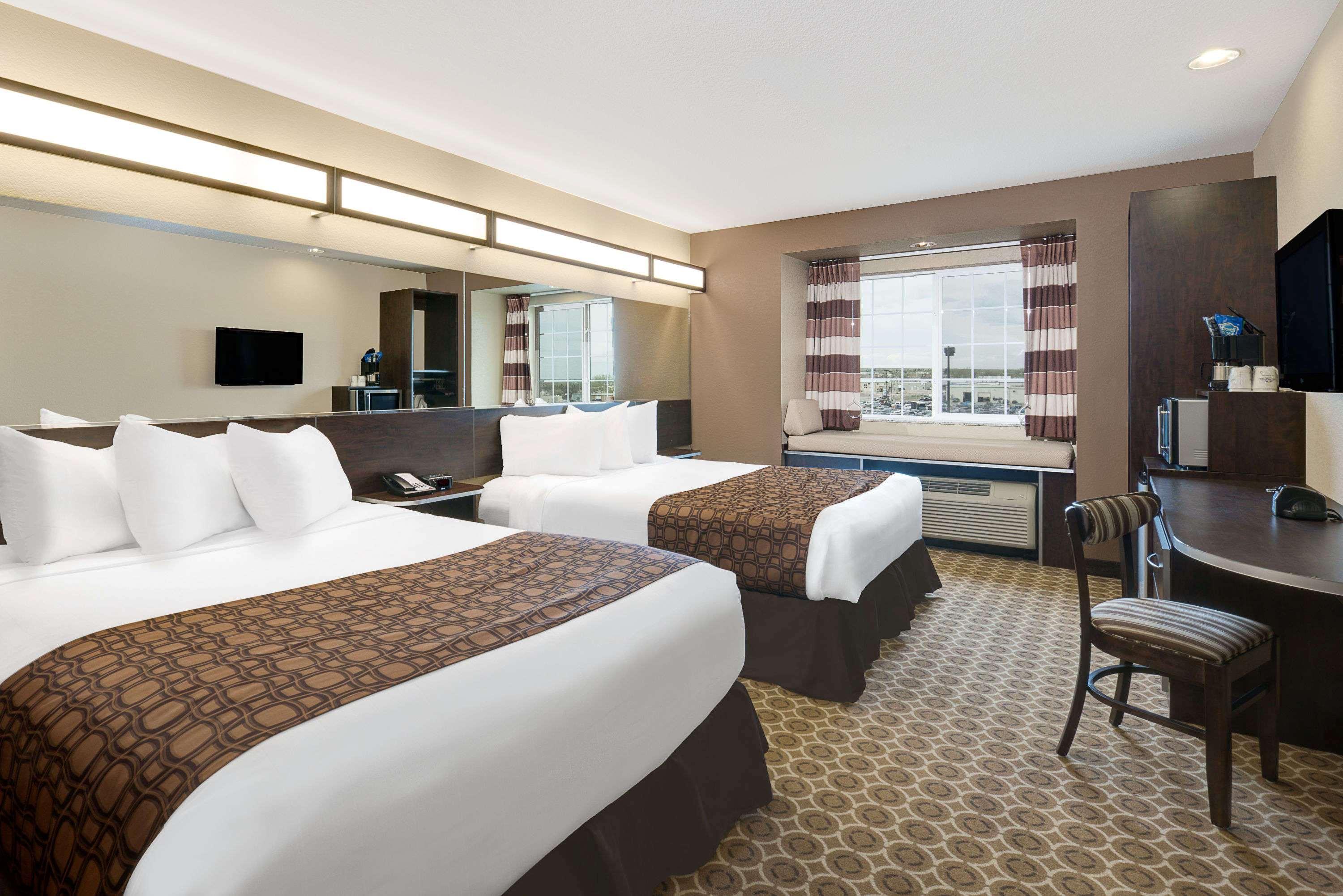 Microtel Inn & Suites By Wyndham Williston Exteriör bild