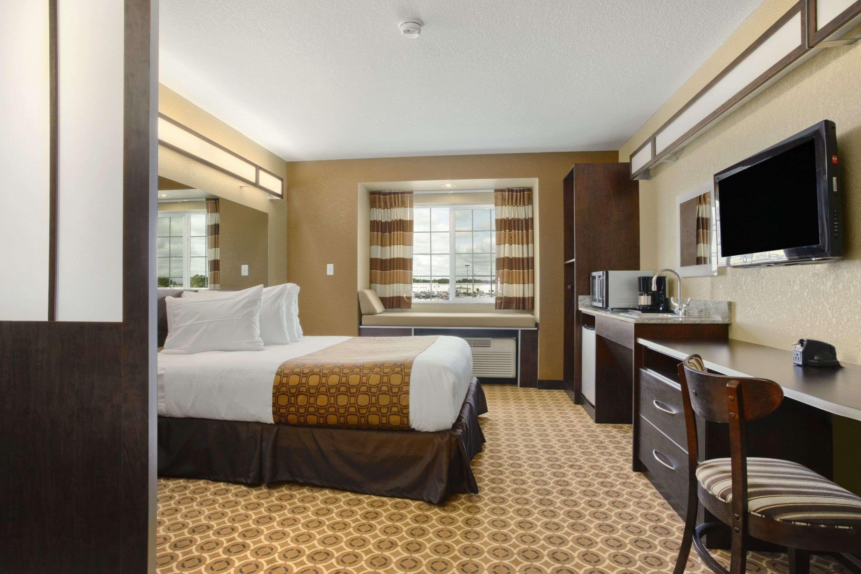 Microtel Inn & Suites By Wyndham Williston Rum bild