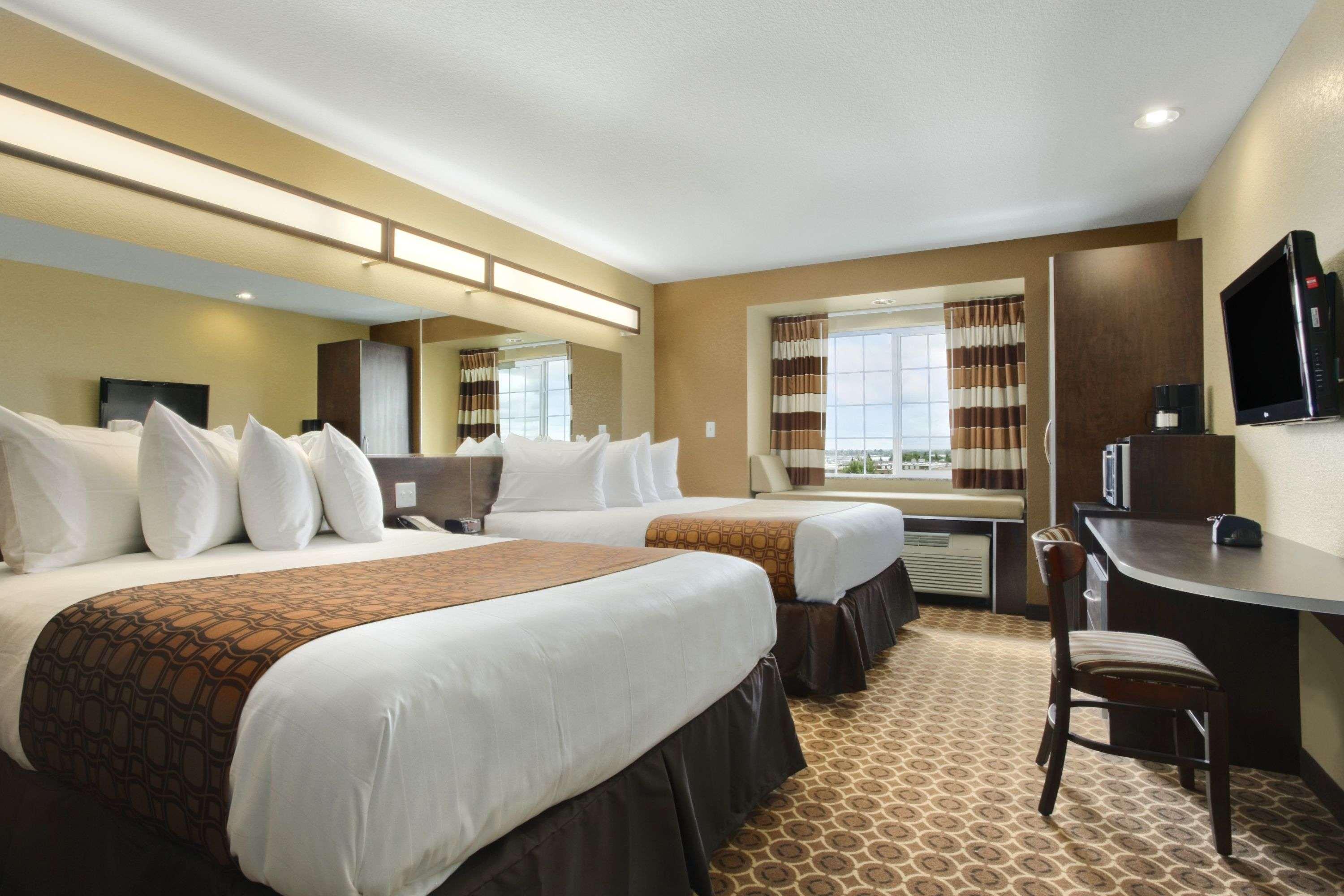 Microtel Inn & Suites By Wyndham Williston Rum bild