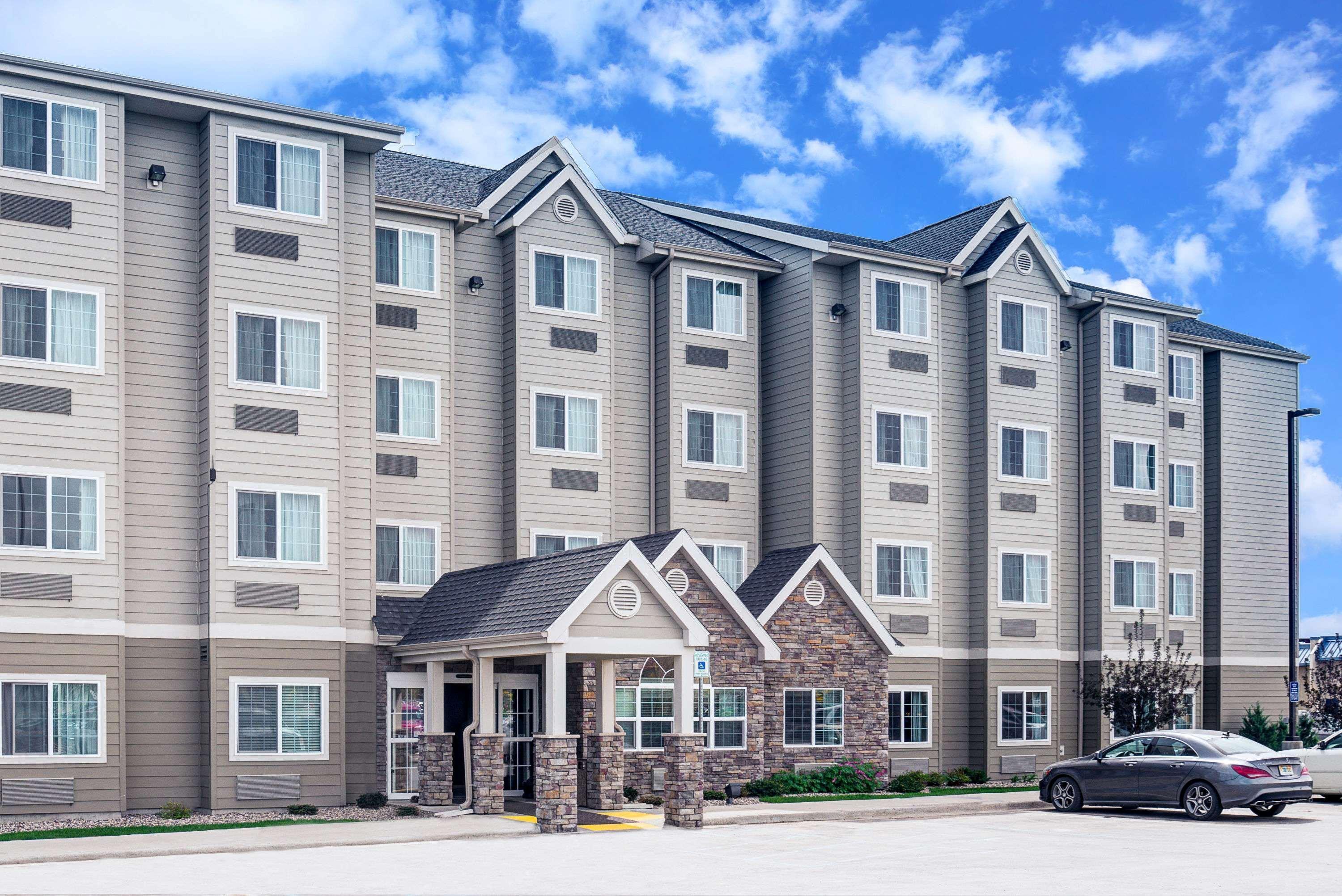 Microtel Inn & Suites By Wyndham Williston Exteriör bild